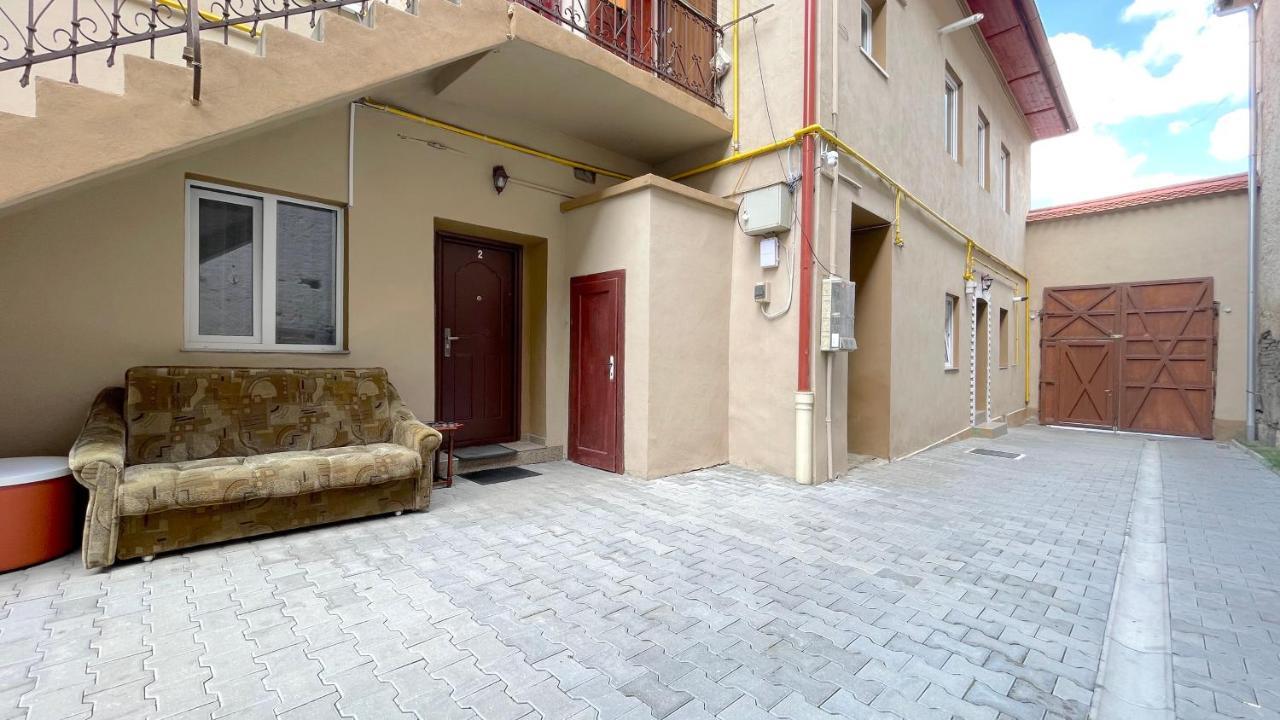 Evu Long Street Lejlighed Braşov Eksteriør billede